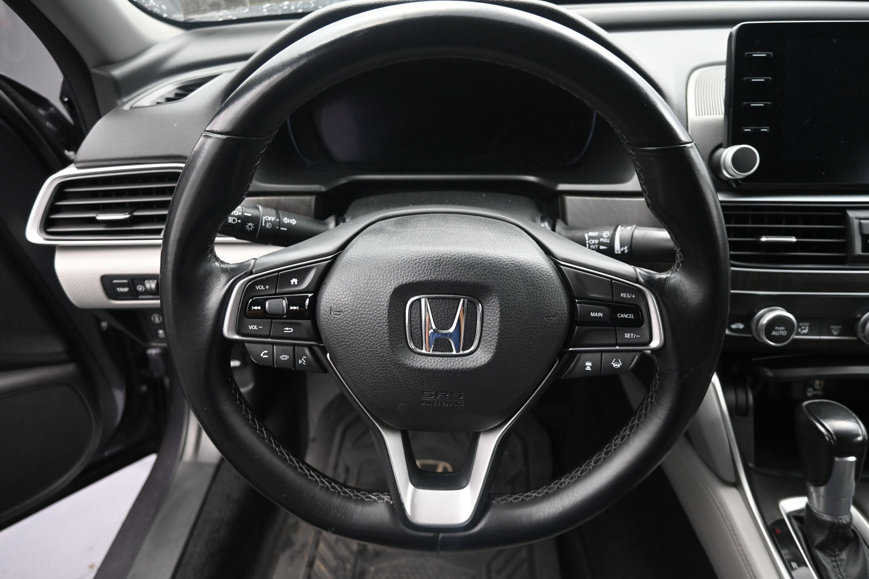 Used 2019 Honda Accord EX-L image 12
