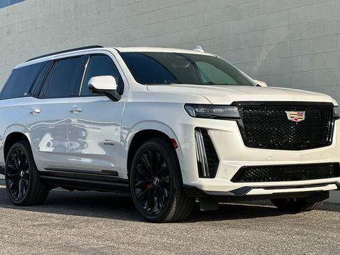 Certified 2023 Cadillac Escalade V AWD/4WD image 2