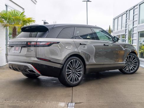 Used 2018 Land Rover Range Rover Velar image 8