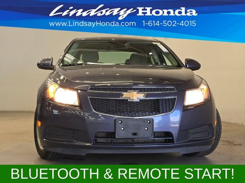 Used 2014 Chevrolet Cruze LT FWD image 2