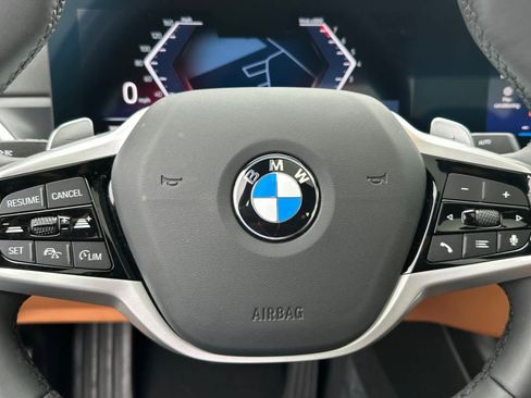 Used 2025 BMW 330i Sedan w/ Premium Package image 25