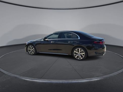 Used 2024 Mercedes-Benz E 350 4MATIC Sedan image 6