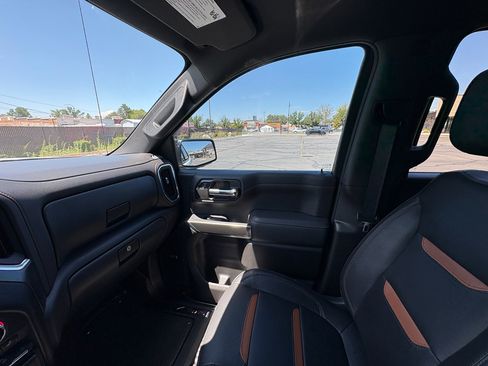 Used 2021 GMC Sierra 1500 AT4 w/ AT4 Premium Package AWD/4WD image 30