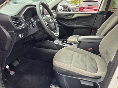 Used 2022 Ford Escape SE AWD/4WD image 5