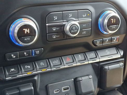 Certified 2019 GMC Sierra 1500 Denali w/ Technology Package image 15