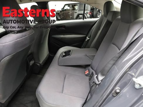 Used 2023 Toyota Corolla LE FWD image 21