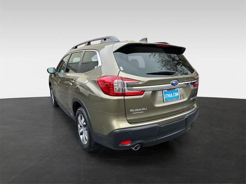 Certified 2024 Subaru Ascent Premium w/ Convenience Package image 4