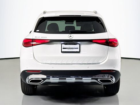 New 2026 Mercedes-Benz GLC 300 GLC 300 image 3