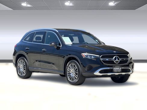 Used 2024 Mercedes-Benz GLC 300 4MATIC image 6
