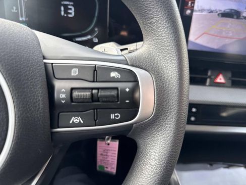 Used 2023 Kia Sportage LX image 27