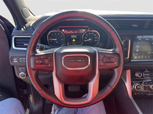 Used 2021 GMC Yukon Denali image 10
