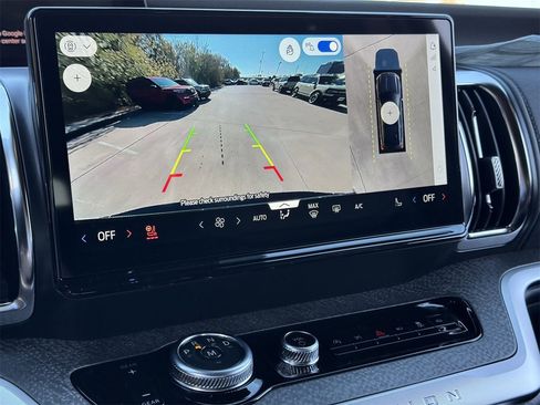 New 2025 Ford Expedition Tremor image 39