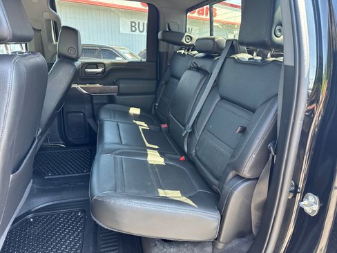 Used 2022 GMC Sierra 3500 Denali w/ Denali Ultimate Package AWD/4WD image 6