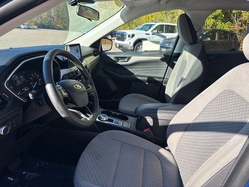 Used 2022 Ford Escape SE w/ Convenience Package image 41
