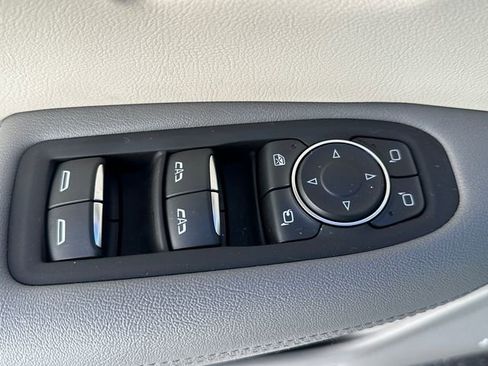 Used 2022 Cadillac XT5 Premium Luxury image 23