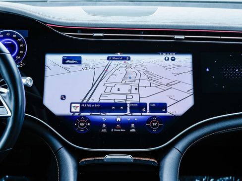 Used 2023 Mercedes-Benz EQS 580 580 image 11