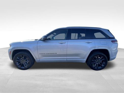 New 2026 Jeep Grand Cherokee Limited image 19