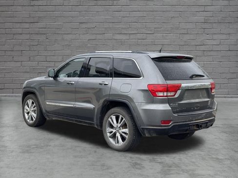 Used 2013 Jeep Grand Cherokee Laredo AWD/4WD image 4