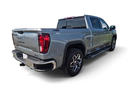 New 2026 GMC Sierra 1500 SLE