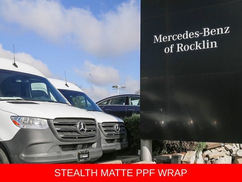 Used 2023 Cadillac Escalade ESV V w/ LPO, ONYX Package AWD/4WD image 47