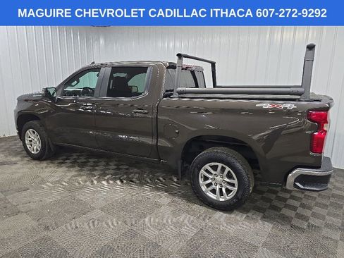Used 2021 Chevrolet Silverado 1500 LT AWD/4WD image 4