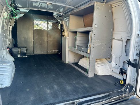 Used 2013 Ford E-150 and Econoline 150 image 27