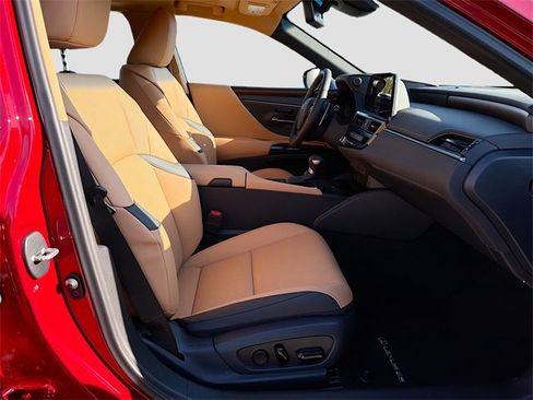 New 2025 Lexus ES 350 w/ Premium Package image 15
