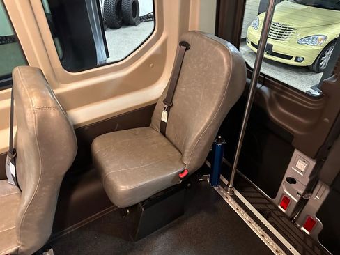 Used 2015 Ford Transit 350 148 Medium Roof image 34