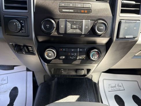 Used 2022 Ford F250 XL w/ Power Equipment Group AWD/4WD image 21