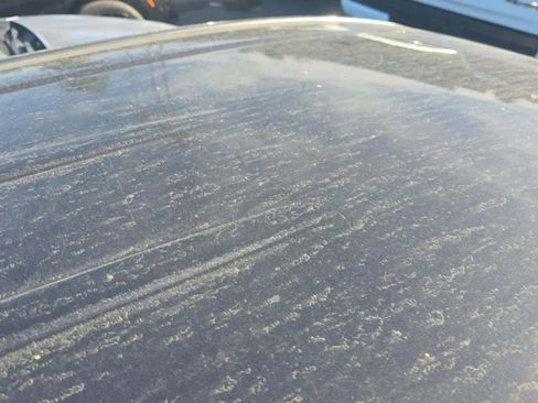 Used 2023 Chrysler Pacifica Touring-L image 23