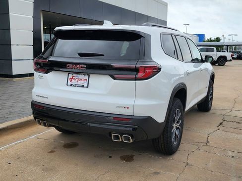 New 2026 GMC Acadia AT4 w/ Luxury Package AWD/4WD image 4