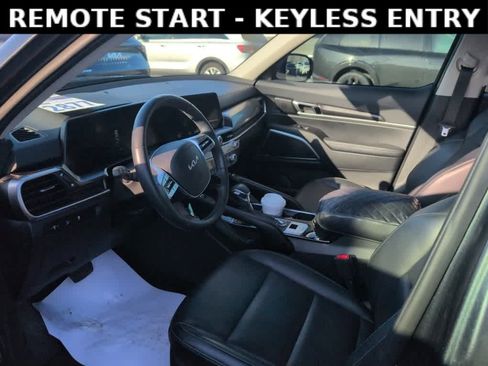Certified 2024 Kia Telluride S w/ S Sunroof Package image 7