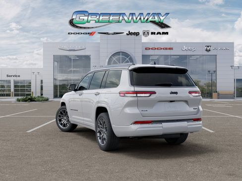 New 2026 Jeep Grand Cherokee L Summit image 3