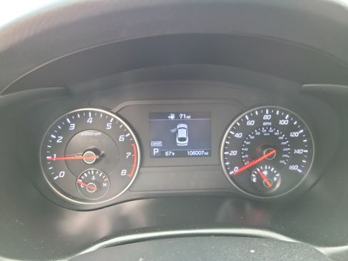 Used 2021 Kia Stinger GT-Line w/ Sun & Sound Package image 16