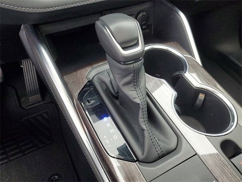 Used 2020 Toyota Highlander Limited Platinum image 33