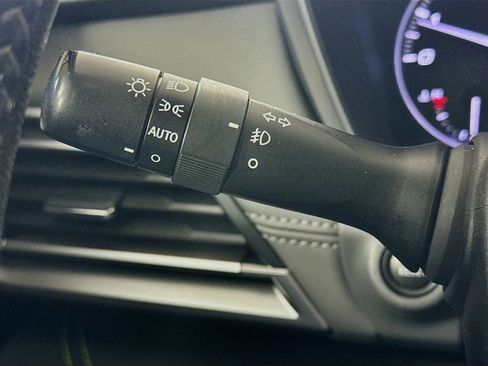 Used 2023 Subaru Outback Onyx Edition image 12