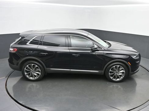 Used 2023 Lincoln Nautilus Reserve AWD/4WD image 45