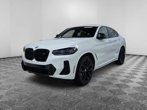 Used 2025 BMW X4 M40i w/ Premium Package image 1