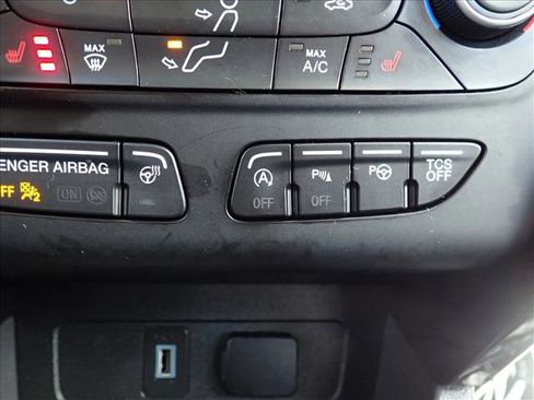 Used 2019 Ford Escape Titanium AWD/4WD image 23