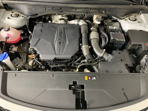 Used 2023 Kia Sorento SX image 35