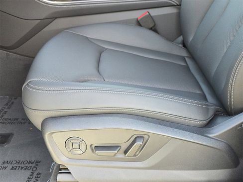 New 2026 Audi Q7 3.0T Premium Plus image 18