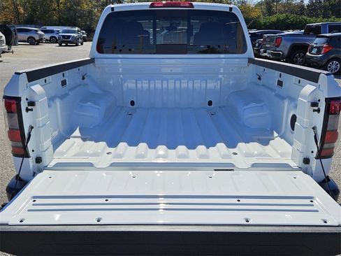 New 2026 Nissan Frontier S image 10