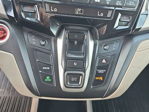 Used 2018 Honda Odyssey EX-L image 15