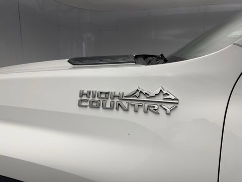 Used 2020 Chevrolet Silverado 3500 High Country w/ Gooseneck/5TH Wheel Package image 24