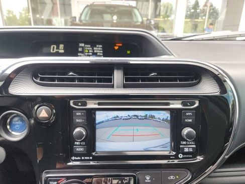Used 2018 Toyota Prius C Four FWD image 9