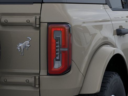New 2026 Ford Bronco Outer Banks AWD/4WD image 25