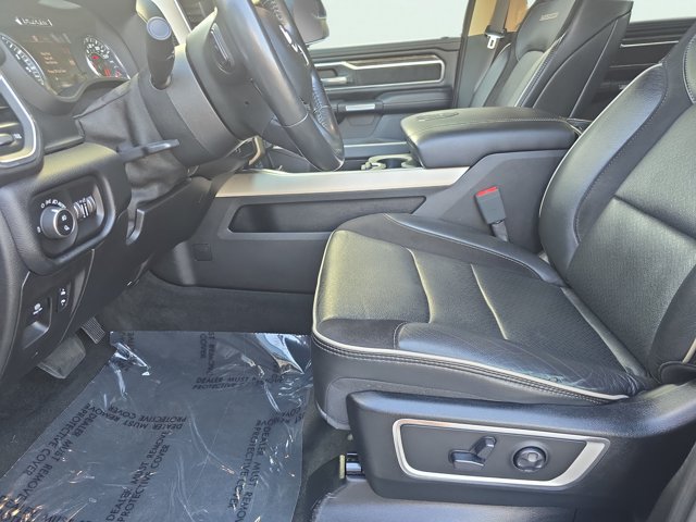 Used 2018 Chevrolet Silverado 1500 Custom w/ Custom Value Package RWD image 24