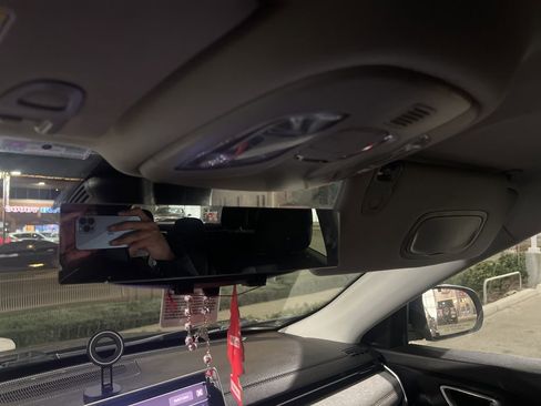 Used 2022 Jeep Compass Sport image 6