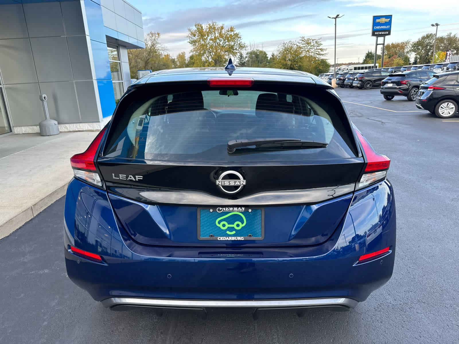 Used 2025 Nissan Leaf S FWD image 8