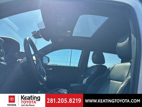 Used 2019 Toyota Tacoma TRD Pro AWD/4WD image 16